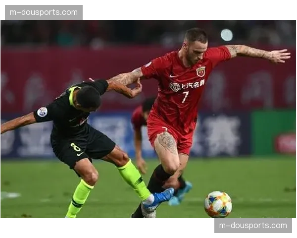 前德甲金哨加盟联赛VAR技术供应商,担任裁判沟通与流程培训顾问