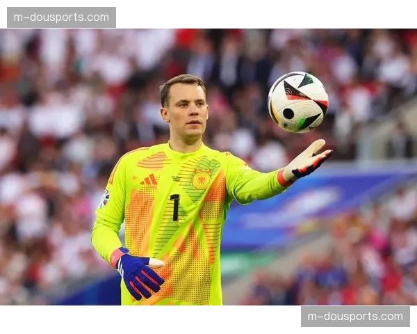 德国ZDF电视台专访诺伊尔：谈纪录、竞争与对国家队的忠诚